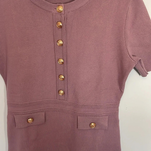 Merokeety Women’s size Medium sweater dress gold buttons short sleeved pockets - Picture 2 of 8